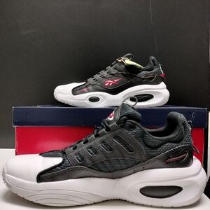 MEN'S REEBOK SOLUTION MID BASKETBALL SHOES - MEN SiZE 9.5